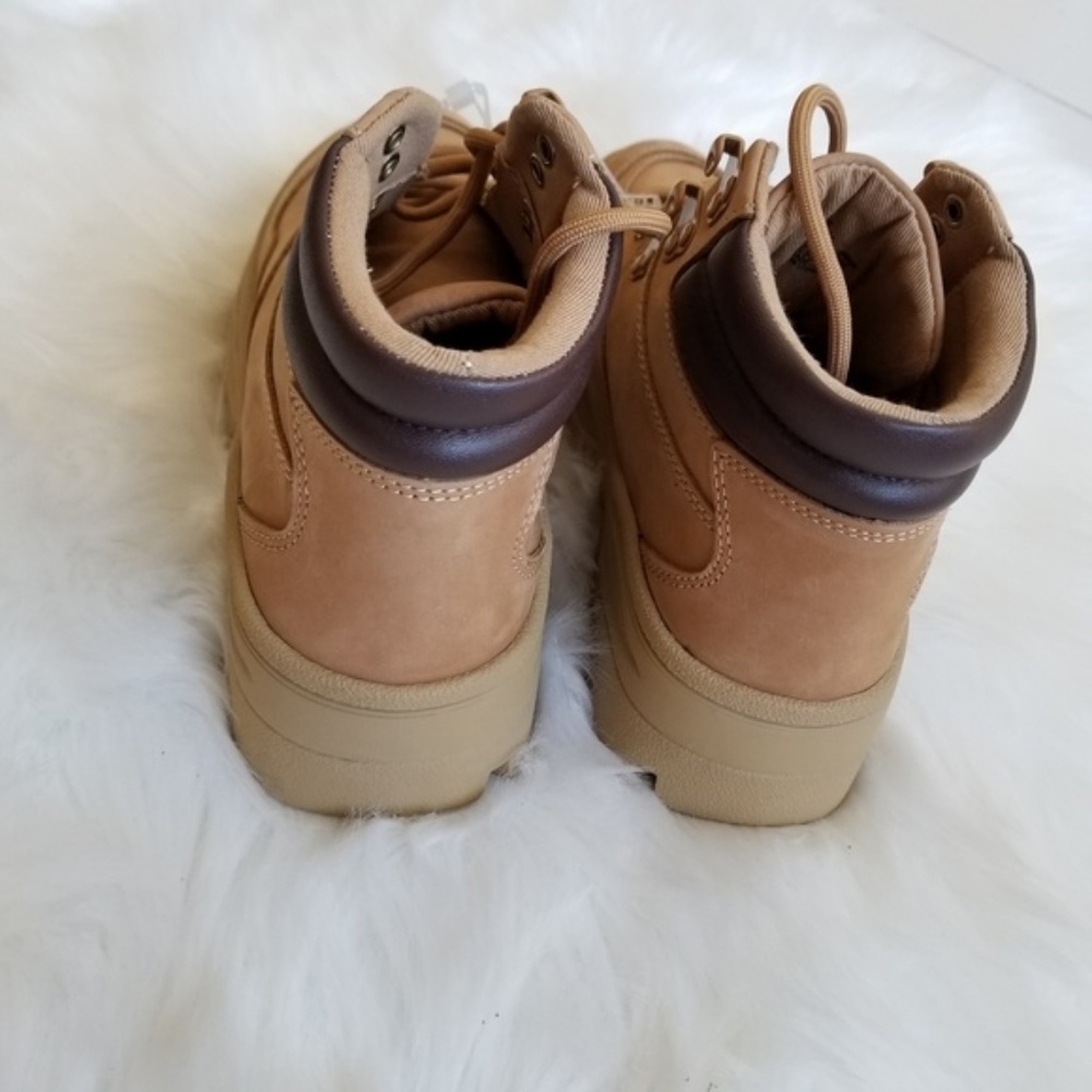 BRAND NEW Steve Madden Rockie bootsies (6M) - Picture 4 of 5